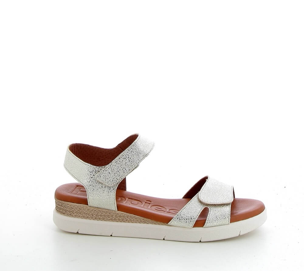 DARIJA CHAMPANG — Hush Puppies women’s sandal