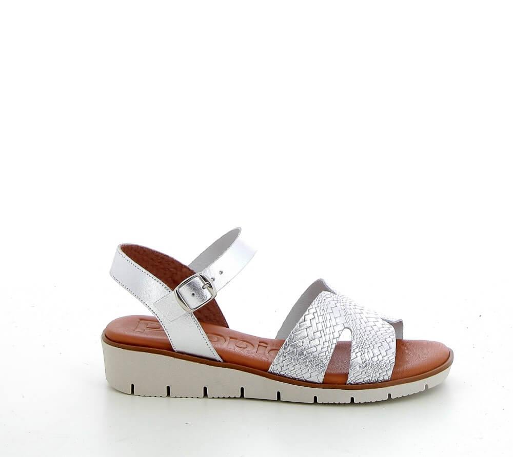 DAYAKS PLATA — Hush Puppies women’s sandal